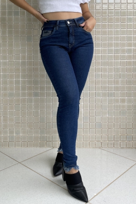 cala-a-jeans-feminina-cigarrete-barra-desfiada-112